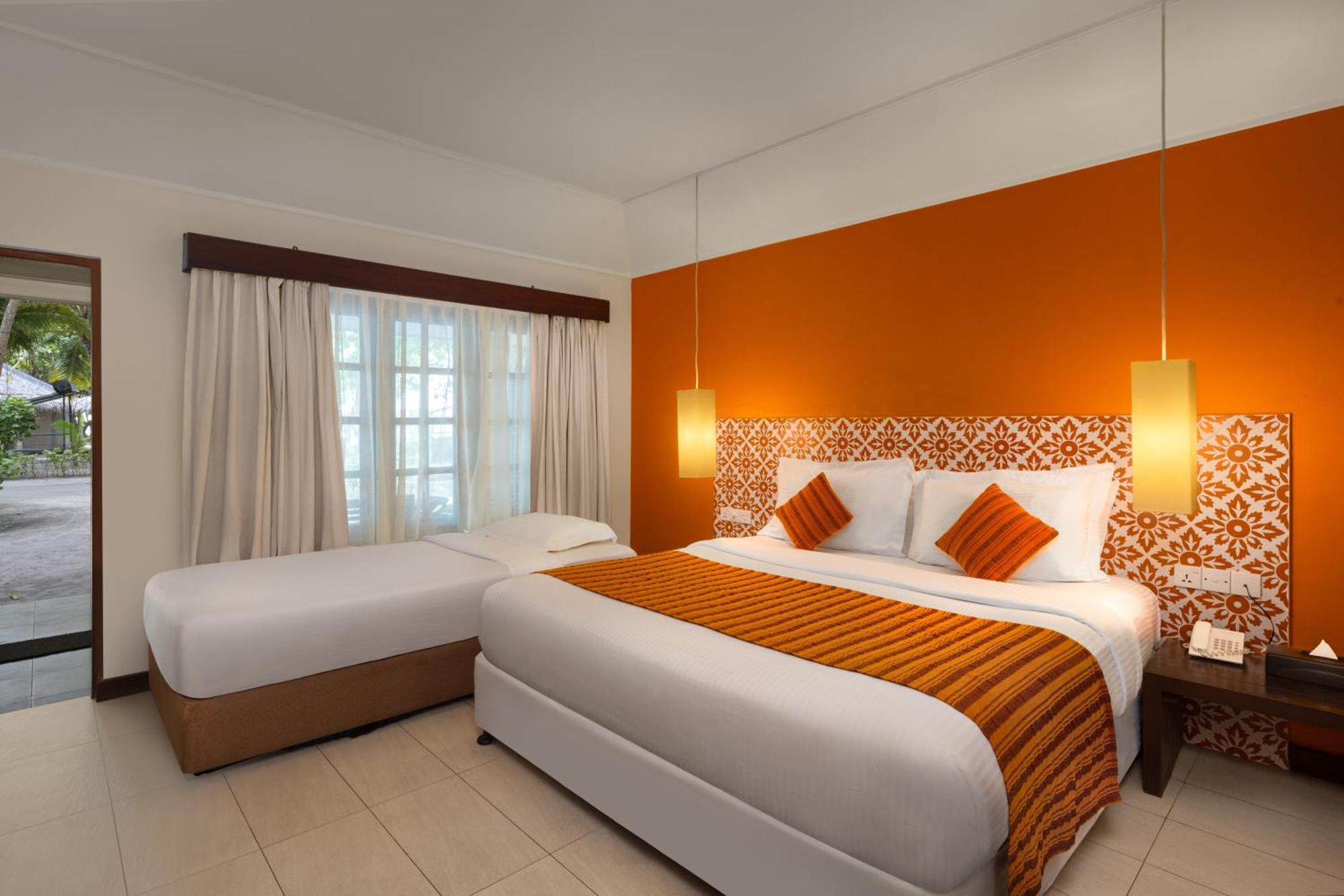 Adaaran Select Huduran Fushi Hotel Hudhuranfushi Buitenkant foto