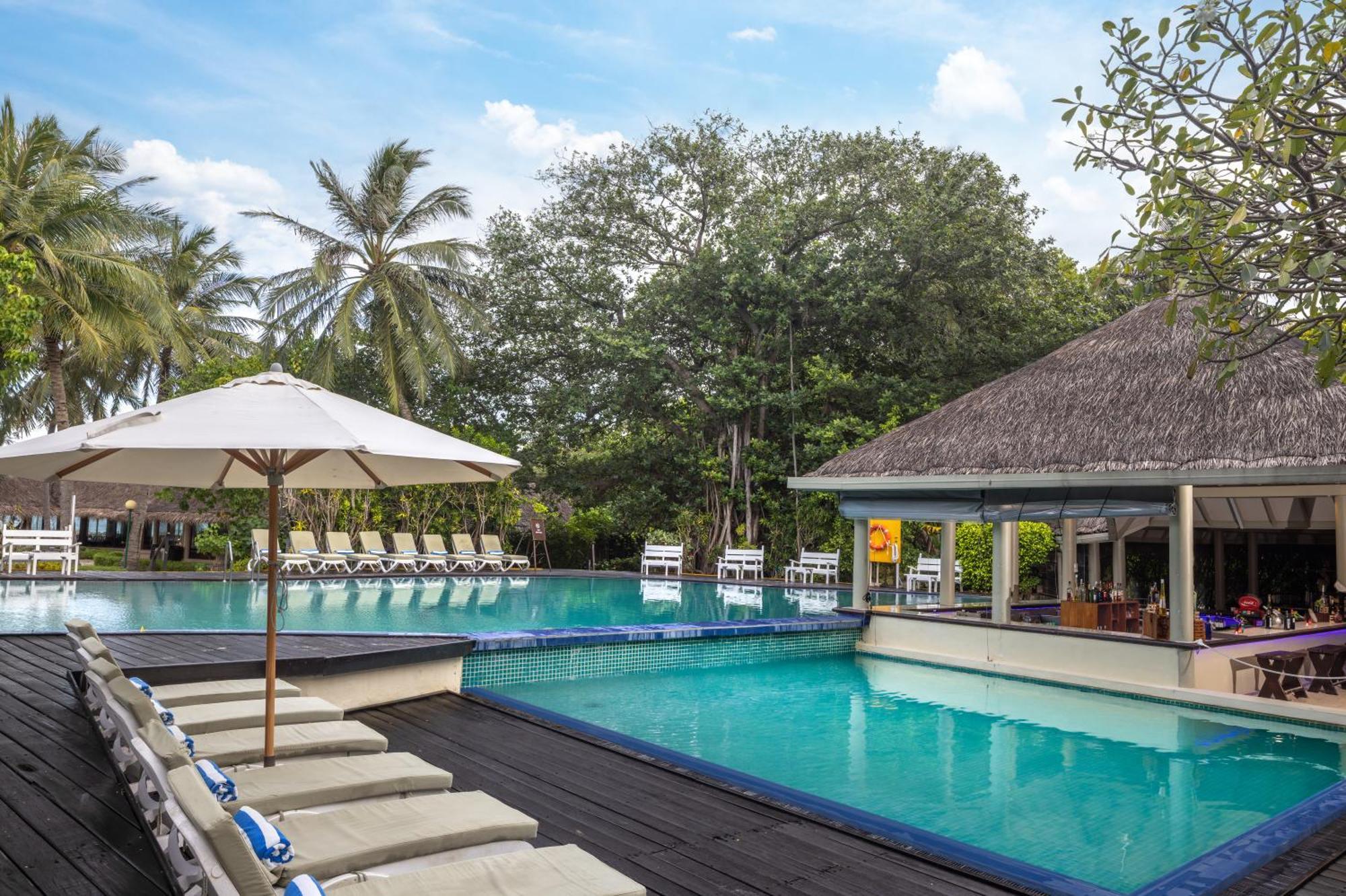 Adaaran Select Huduran Fushi Hotel Hudhuranfushi Buitenkant foto