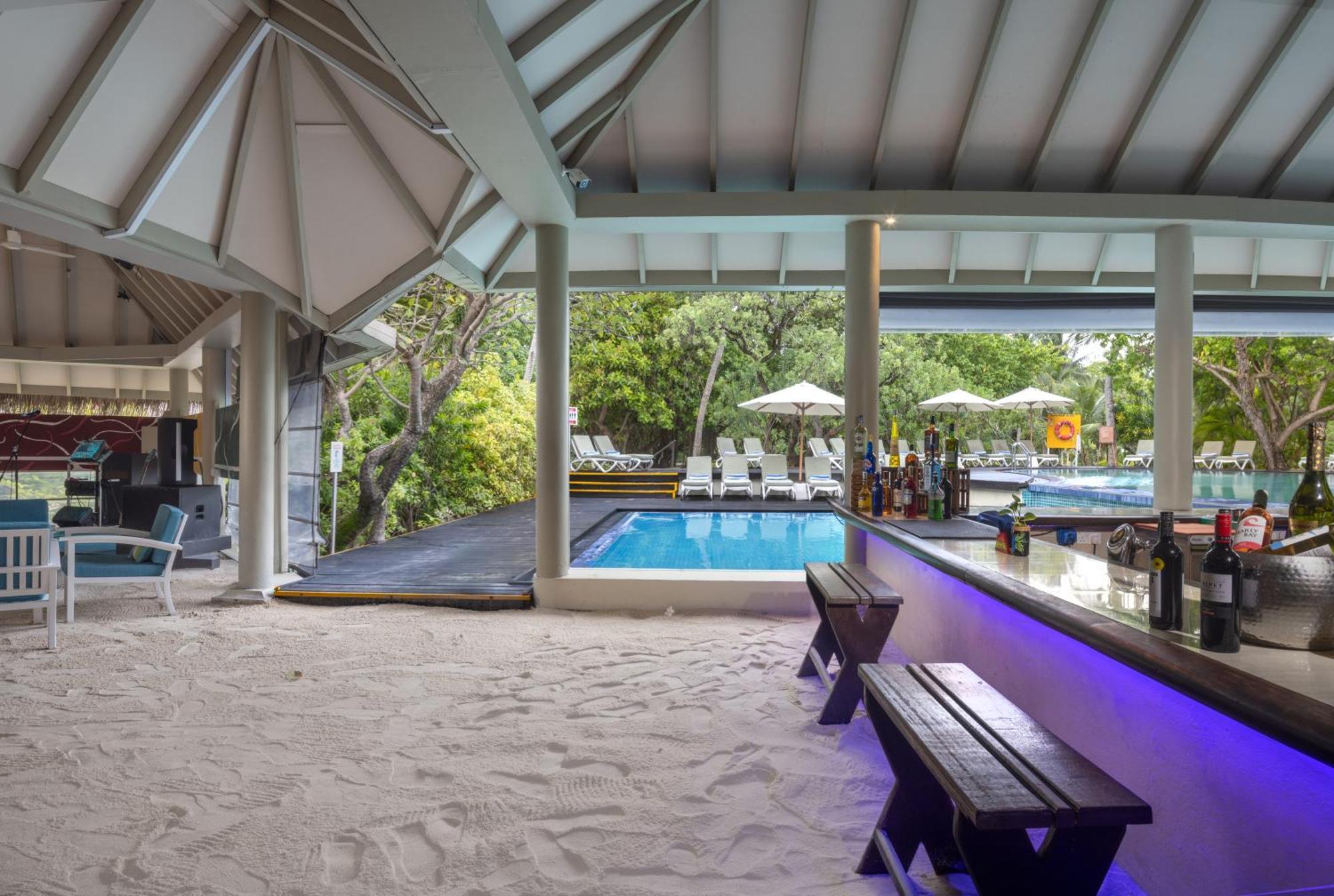 Adaaran Select Huduran Fushi Hotel Hudhuranfushi Buitenkant foto