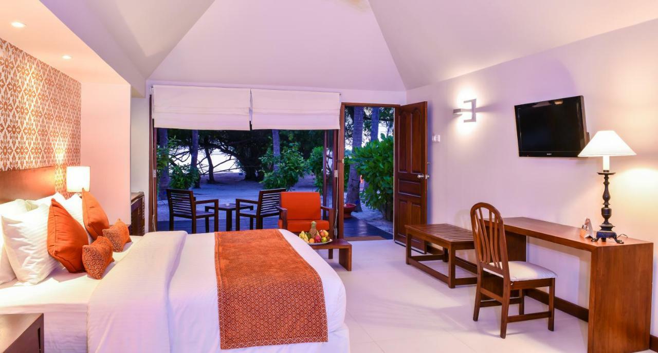 Adaaran Select Huduran Fushi Hotel Hudhuranfushi Buitenkant foto