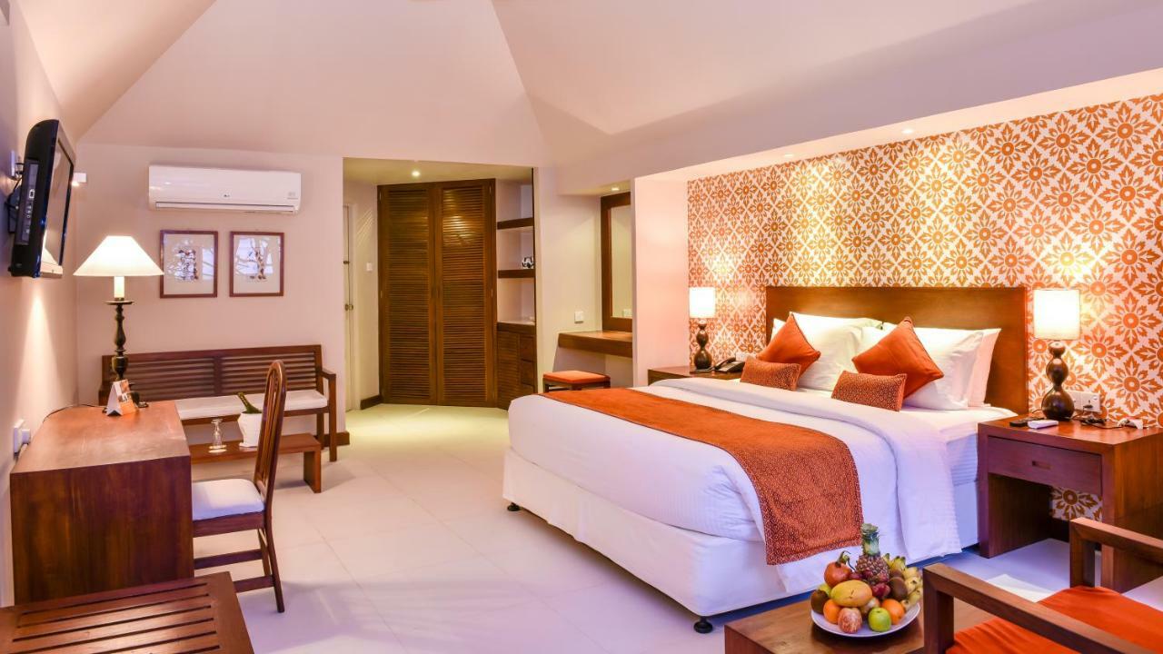 Adaaran Select Huduran Fushi Hotel Hudhuranfushi Buitenkant foto